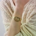 thumbnail image 3 of Reloj Pulsera Guess Gw0384l2 Con Correa De Acero Non-oxidizable Color Dorado, 3 of 5