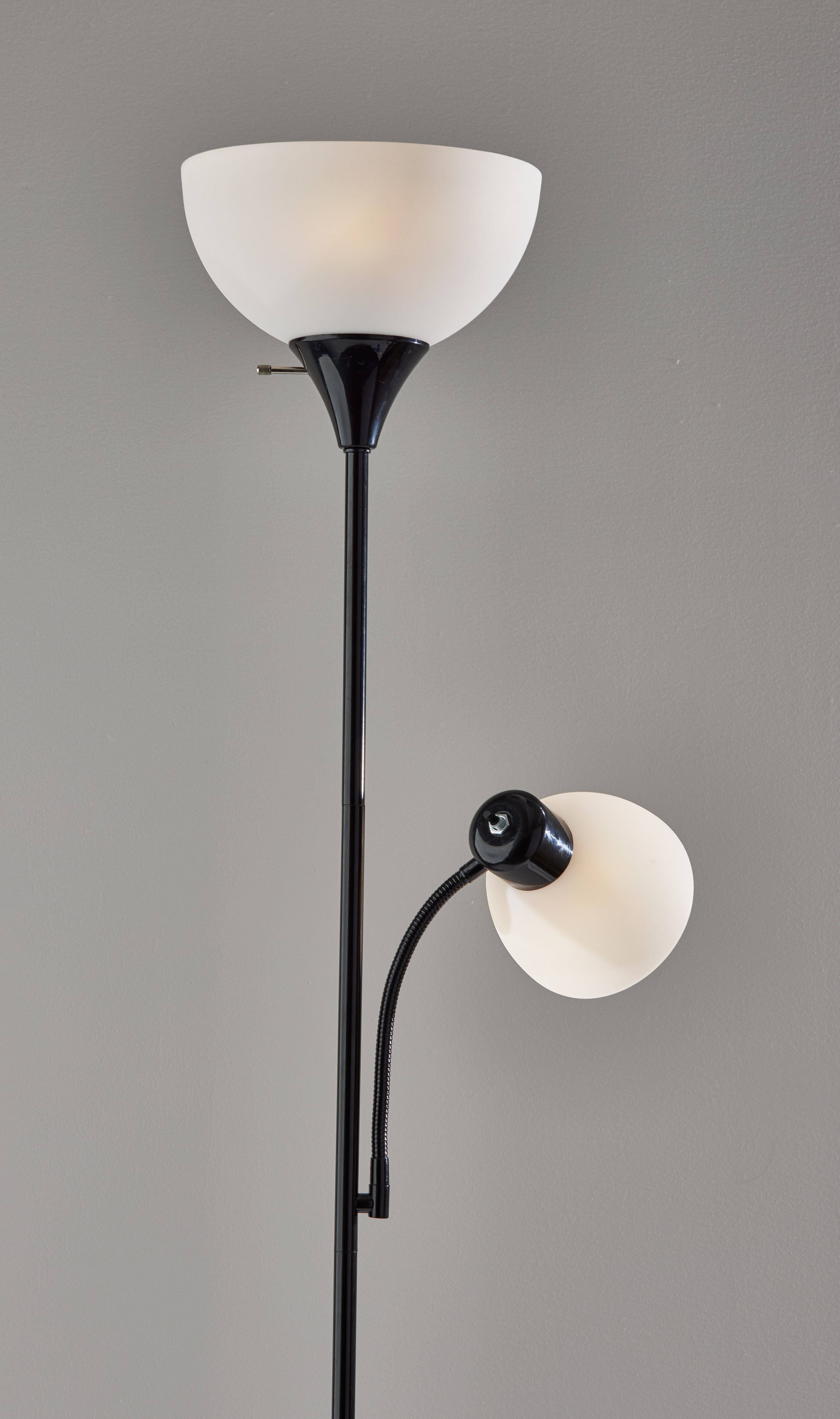 Mainstays 72'' Combo Floor Lamp with Adjustable Reading Lamp, Black  Plastic, Modern, Young Adult, Adult use.