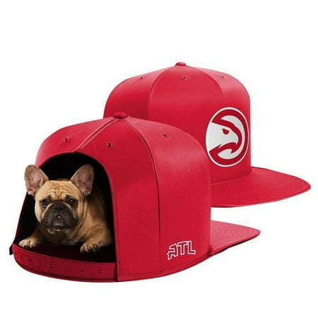 UPC: 0887786002769 | Red Atlanta Hawks Medium Pet Nap Cap Dog Bed