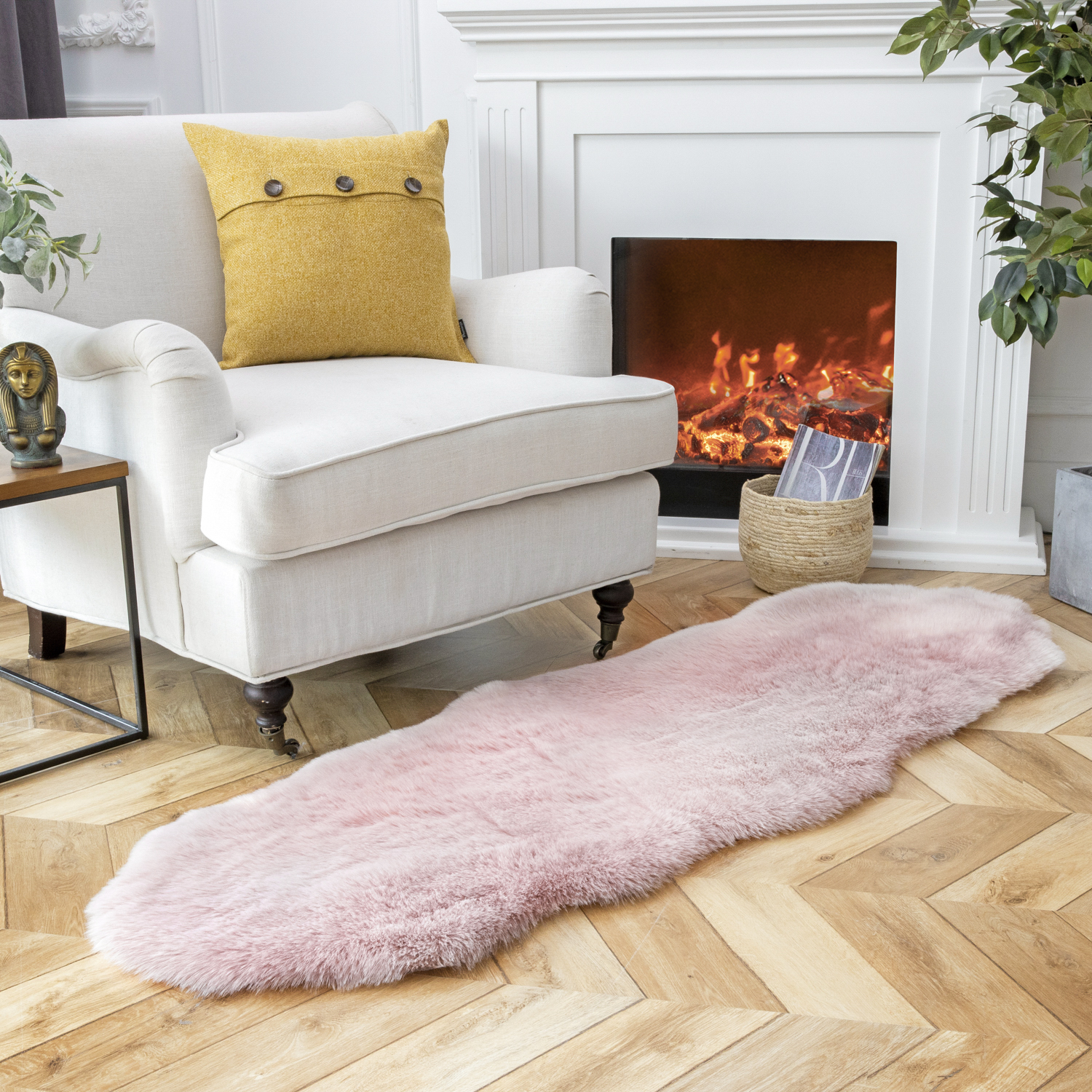 Phantoscope Ultra Soft Faux Fox Fur Series Decorative Indoor Area Rug 2 x 6 Feet, Pink with White Tip, 1 Pack