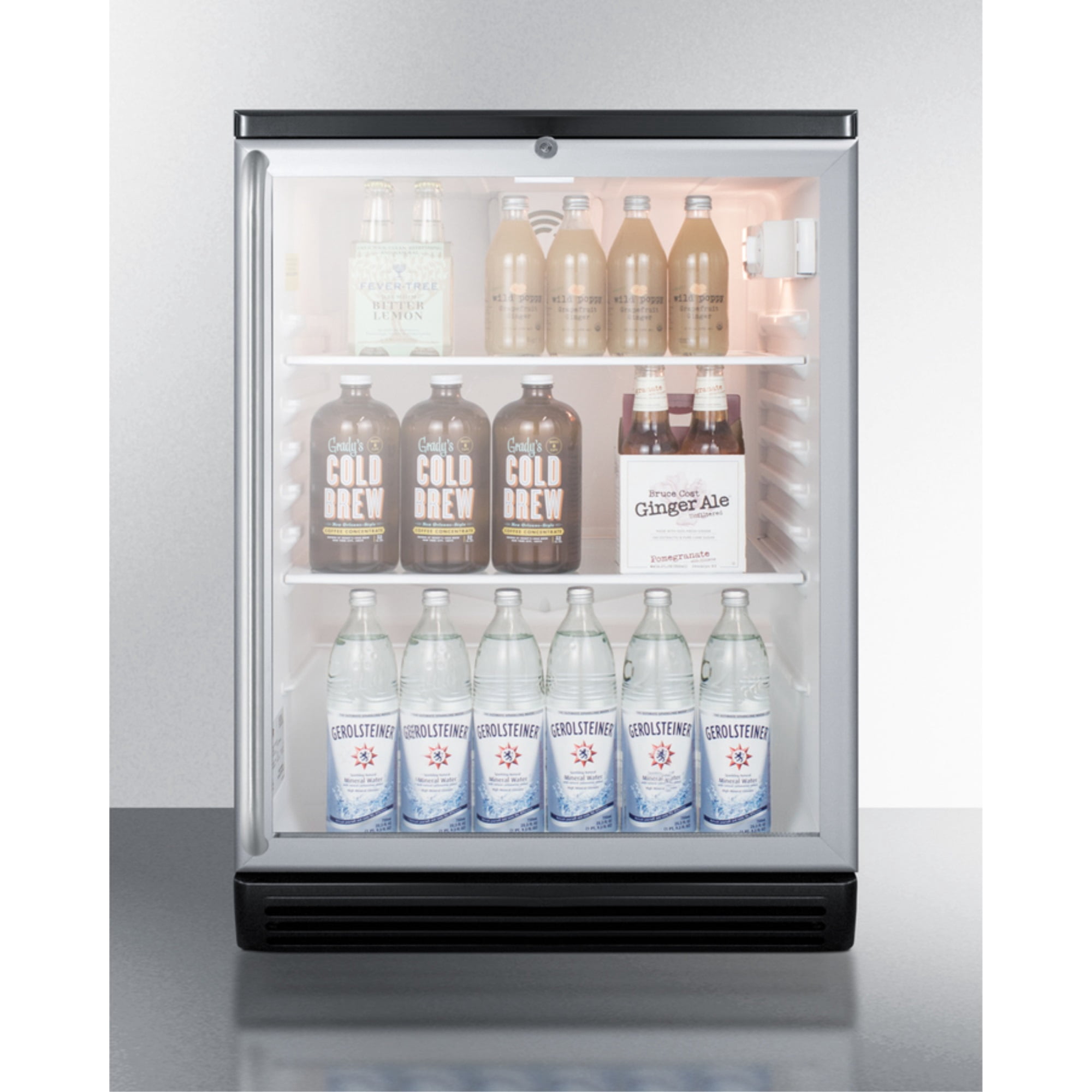 Summit SCR600BGLBISH Built-In Undercounter Beverage Center