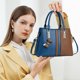 thumbnail image 4 of Bolso de gran capacidad para mujeres | Bolso de parche elegante de cuero suave | Bolso multicapa con correa cruzada ajustable | 30x13x23cm | Bolso de hombro versátil, 4 of 6