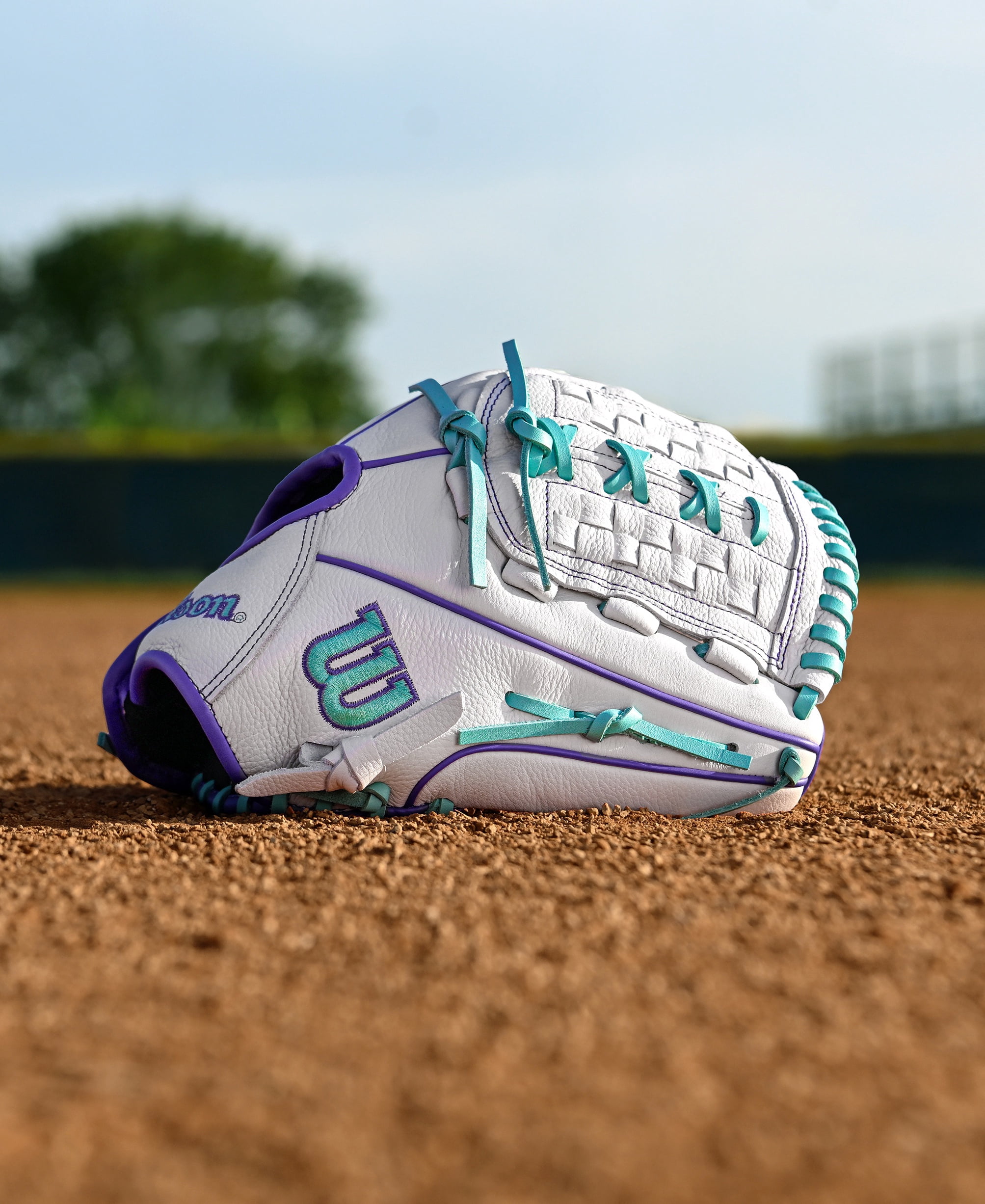 Wilson 2026 A500â„¢ Siren 11.75\" Youth Fastpitch Glove - White/Purple/Teal, Right Hand Throw