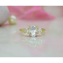 vylahjewellery 18K Yellow Gold Wedding Ring 1.5 Ct Oval Cut Diamond Ring Unique Three Stone Engagement Ring