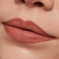 thumbnail image 4 of Lápiz labial Estée Lauder Pure Color, mate de larga duración, 3,5 ml 676, 4 of 7