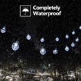 thumbnail image 1 of Cadena de luz solar luces cadena de luz al aire libre bola de cristal jardín terraza árboles patio casa fiesta decoración LED burbuja luz 6 metros 30 luces blanco frío ZefeiWu 8390615814928, 1 of 1