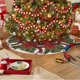 thumbnail image 3 of Falda para árbol de Navidad AVOIN colorlife Cardinals Cedar Snowman, 3 of 7