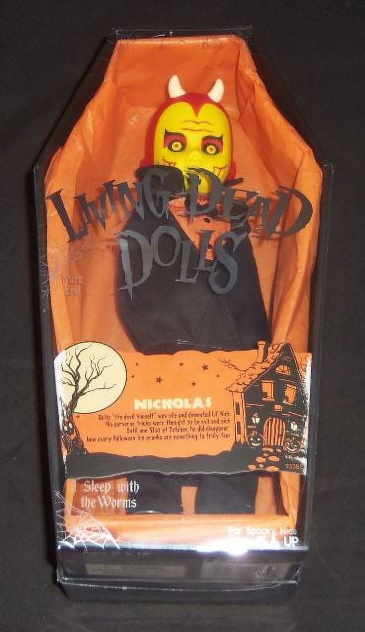 Living Dead Dolls Series 32: 10