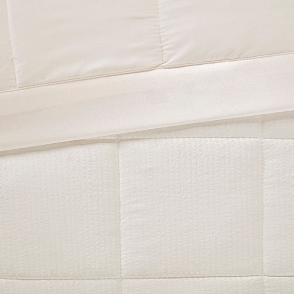 Madison Park Polyester Premium Hypoallergenic Down Alternative Blanket in Ivory
