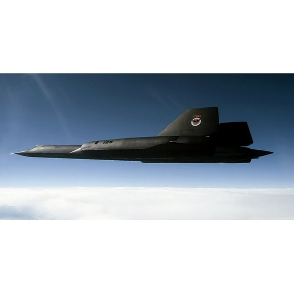 Lockheed SR 71 Blackbird - CANVAS OR PRINT WALL ART