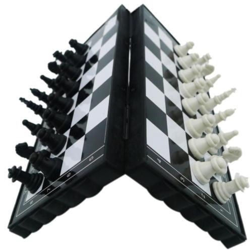 New Chess Board Magnetic Set Folding Travel Vintage Game Pieces Portable Carved Case