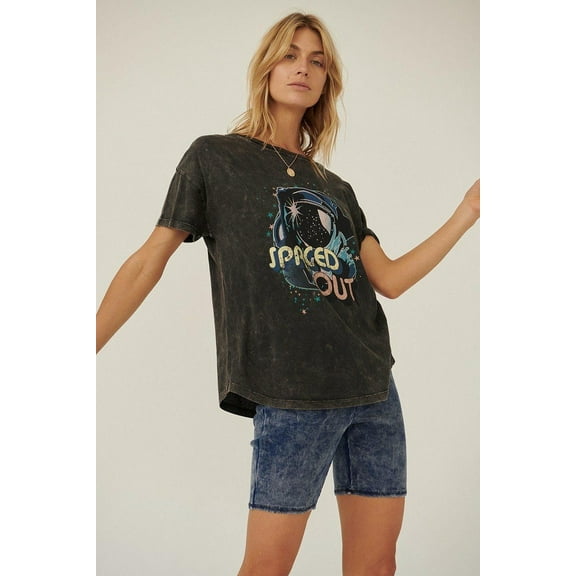 A Mineral Washed Graphic T-shirt S