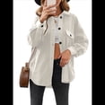 thumbnail image 2 of Chaqueta de Mujer de Gran Tamaño con Botones y Larga con Aberturas. Crema M, 2 of 5
