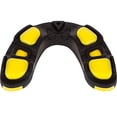 thumbnail image 3 of Protector bucal Venum Predator con marco de gel negro y amarillo, 3 of 5