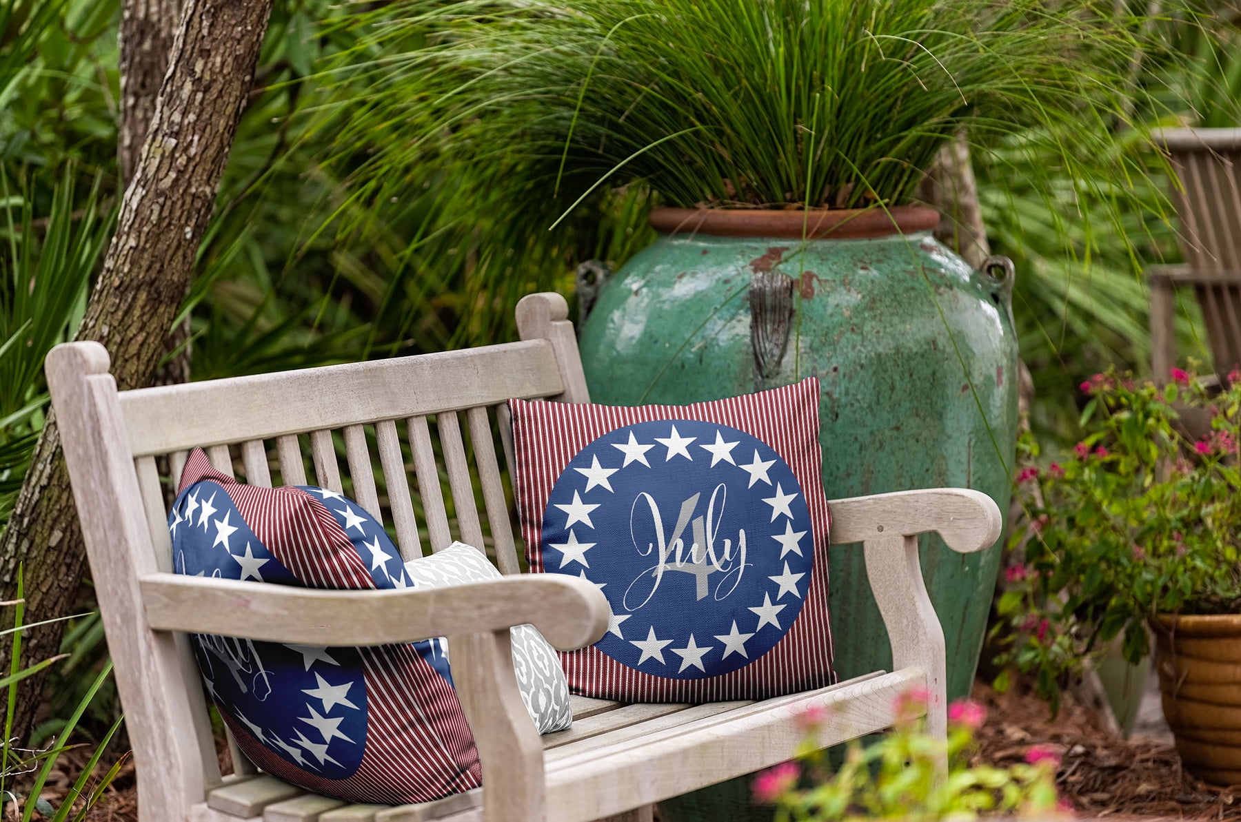 Simply Daisy 20" x 20" July Four Indoor/Outdoor Throw Pillow, Nautical Navy (1 count)