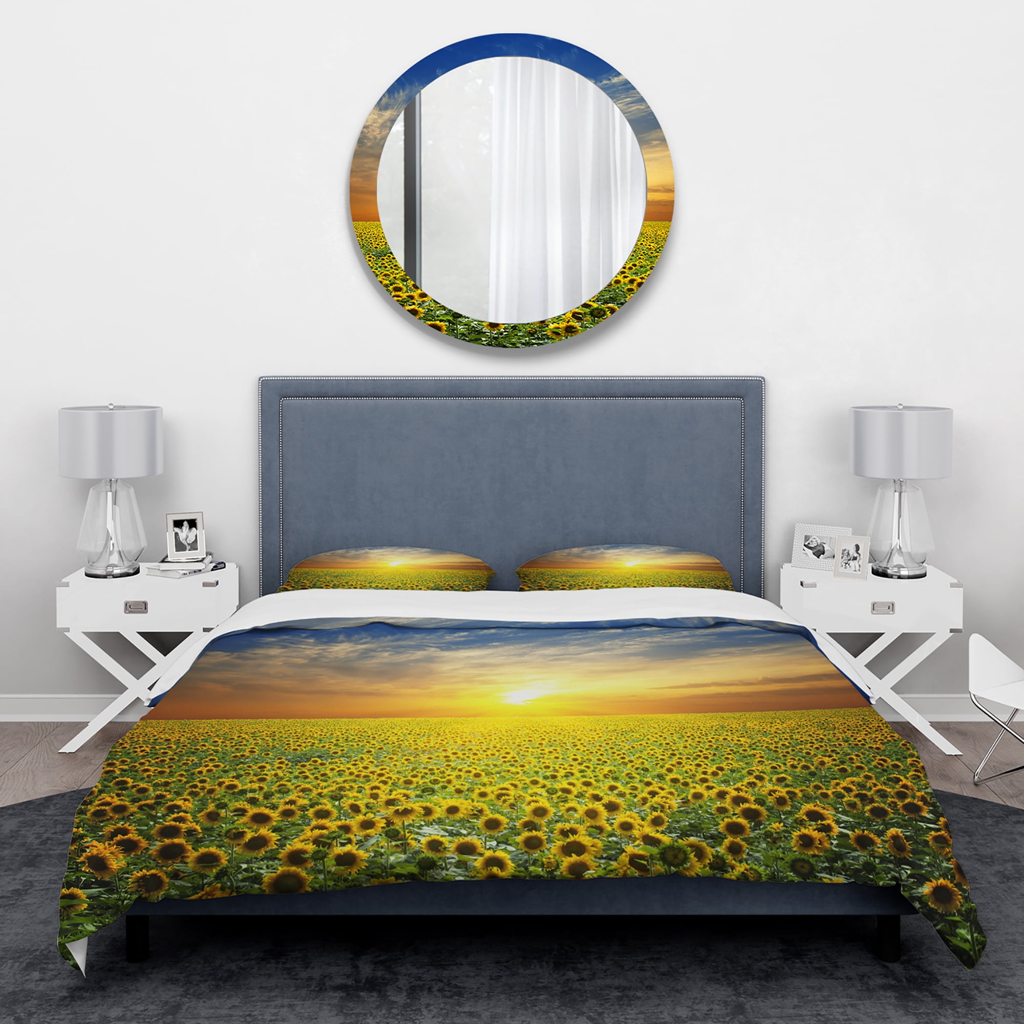 Designart 'Beauty Sunset Over Sunflowers Field' Traditional Duvet Cover Set