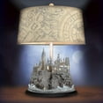 thumbnail image 1 of The Bradford Exchange Lámpara de mesa con escultura iluminada del castillo de Hogwarts de Harry Potter, 1 of 4