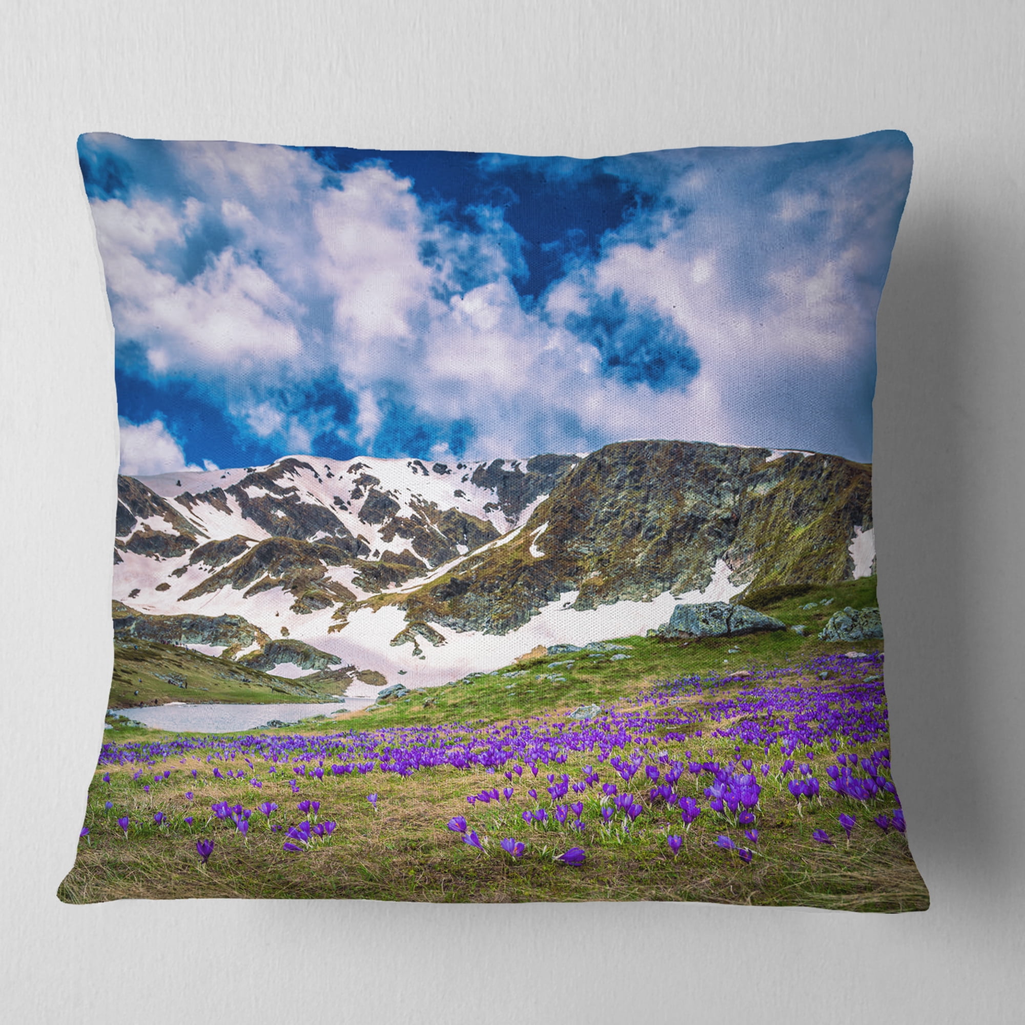 Designart Spring Blooming Crocus Flowers - Landscape Printed Throw Pillow - 18x18