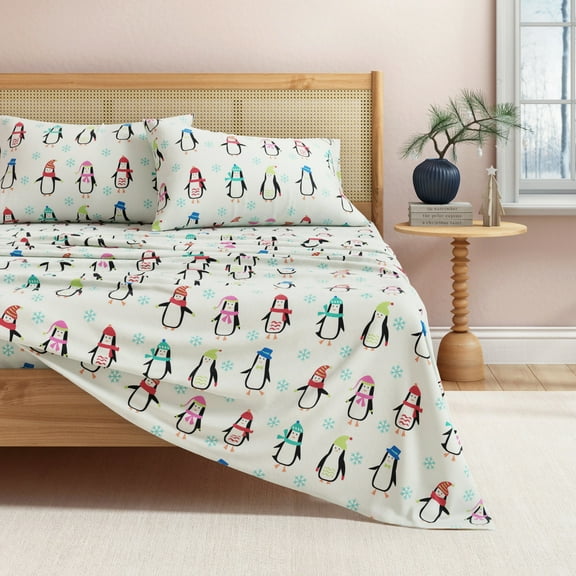 Great Bay Home Christmas Flannel Sheet Set - 100% Turkish Cotton - Double Brushed - Twin, Penguins