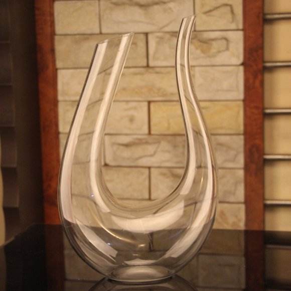 Decantador de vino en forma de U de cristal Decantador de vino en forma de arpa Decantador de vino profesional soplado a mano