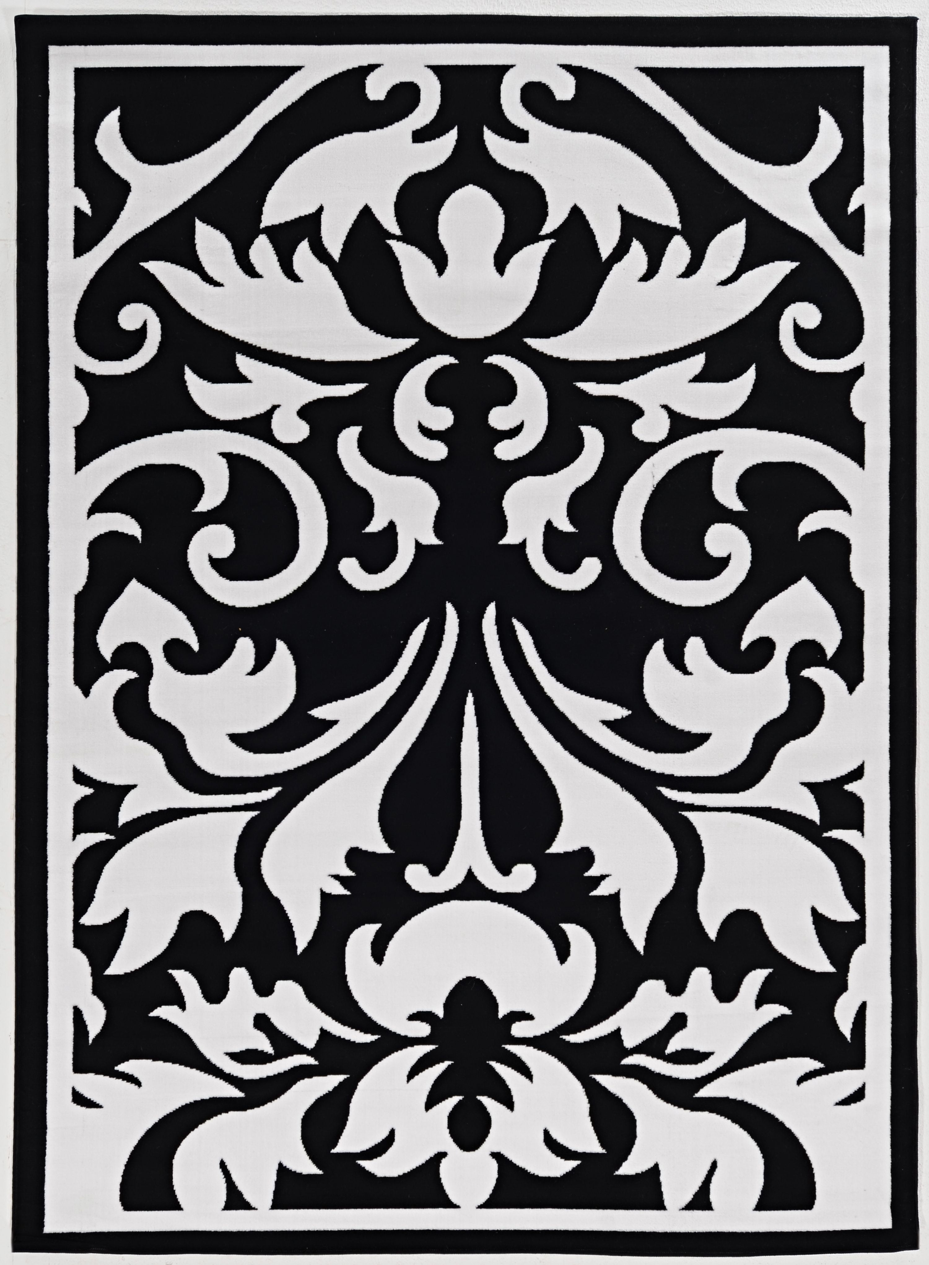 Capri Damask 6 x 9 Rug, Black and White