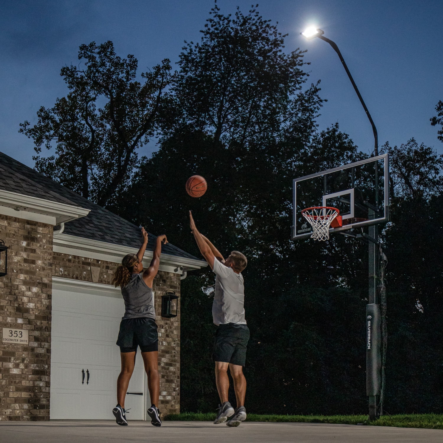 Silverback LED Basketball Hoop Light Illuminates Backboard, Rim, and Court and Fits Most in-Ground Hoops - 3