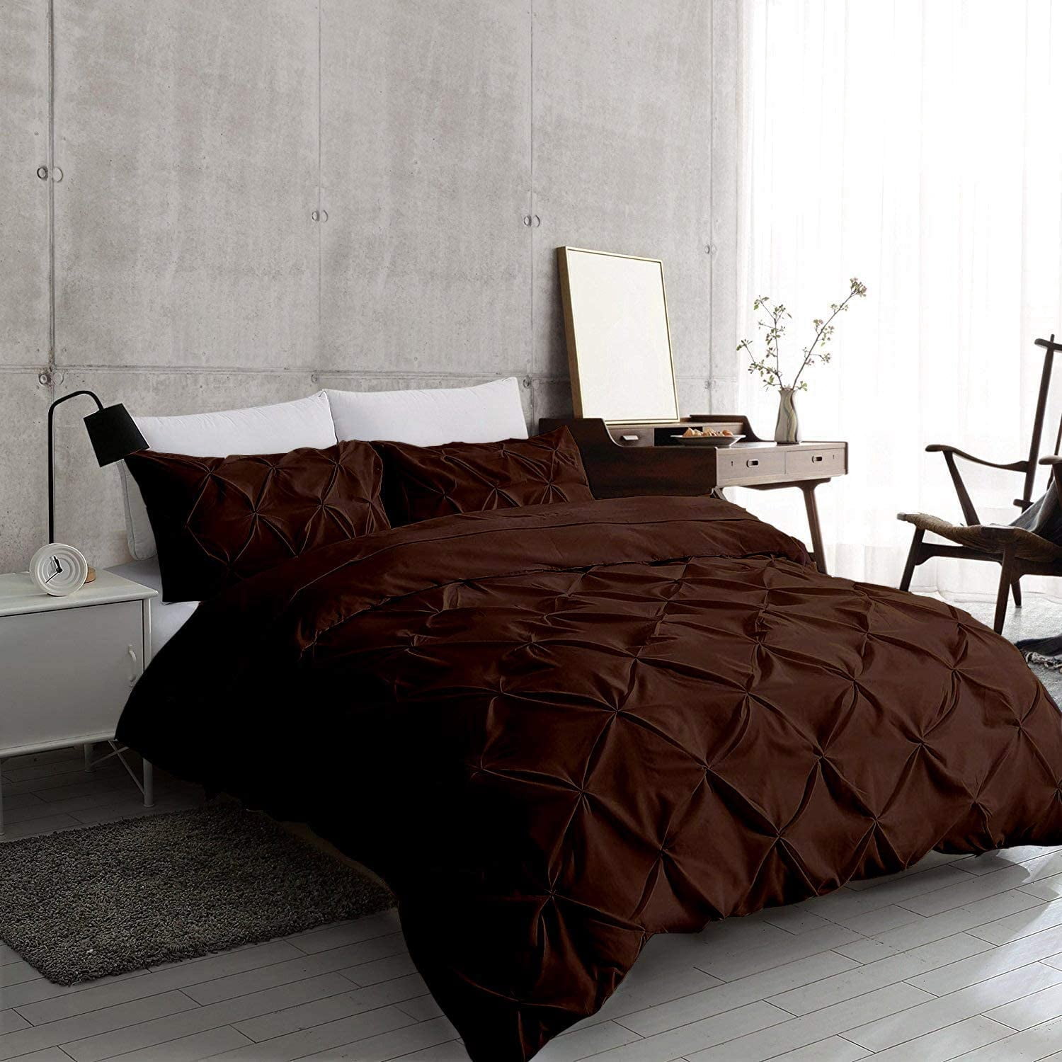 5 Piece Pinch Pleated Pintuck Duvet Cover Set With Zipper Closure , 100% Egyptian Cotton, 400 Thread Count, Extra Smooth and Luxirous, Chocolate Solid, Twin Size.