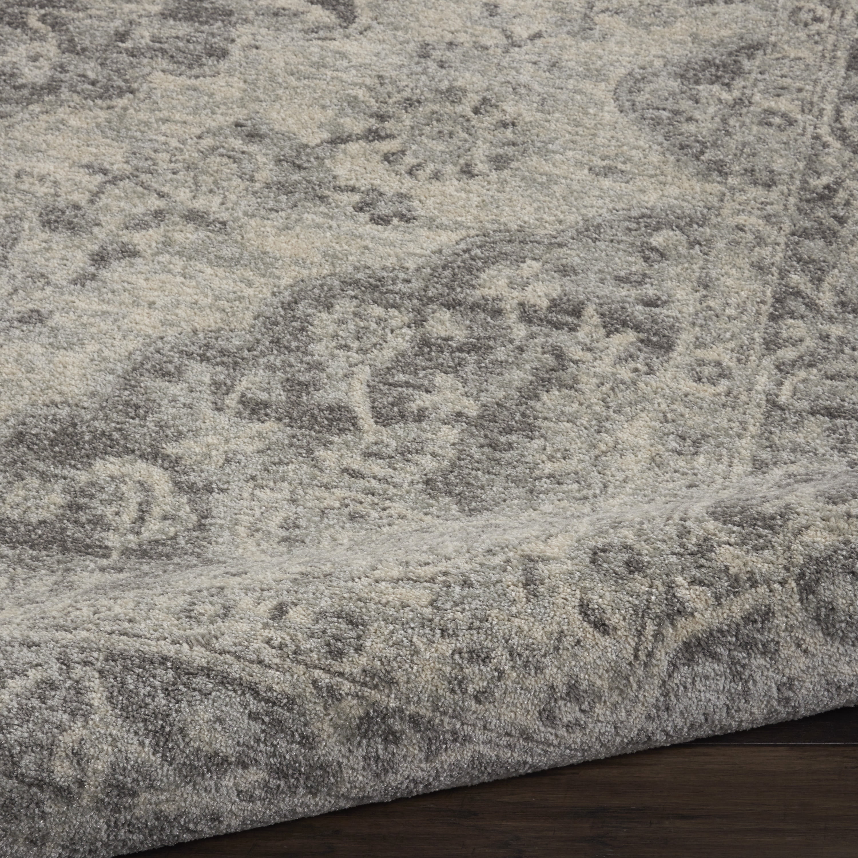 Serene Traditional Persian Center Medallion Area Rug, Ivory/Grey, 8 ft x 10 ft