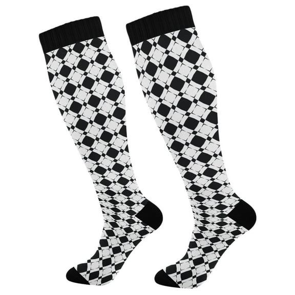 joogoo Black and White Checkered Long Socks Women Men Knee High Sock