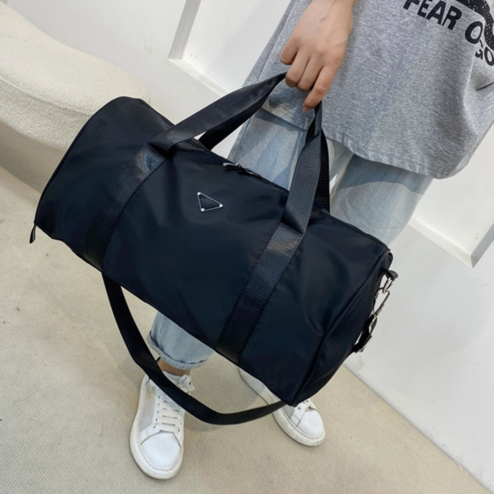 Gym Bag for Women and Men Small Duffel Bag for Sports and Weekend Getaway  Waterproof Dufflebag with Wet Clothes Compartment - China Weekend Bag and Travel  Bag price