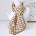 thumbnail image 1 of femenino angulado cálido largo pequeño de cuello de punto bufanda de invierno de las mujeres accesorios de ropa Beige Baoblaze Bufanda larga de mujer, 1 of 8