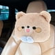 thumbnail image 2 of Almohada de peluche para reposacabezas de coche, diseño de oso, universal, transpirable, para viajes y vehículos, 2 of 7