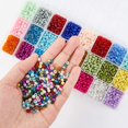 thumbnail image 3 of 6000 cuentas de vidrio de 24 colores 6/0, cuentas de cintura de colores surtidos, mini cuentas de 4 mm de brillo para hacer pulseras de la amistad, abalorios de verano junto al mar., 3 of 9