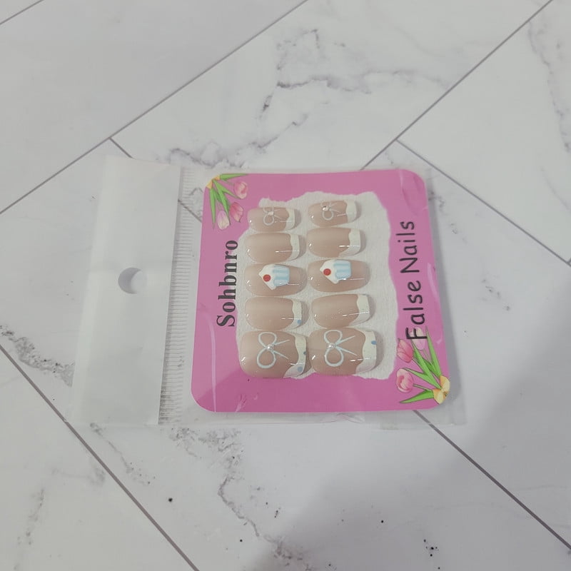 Sohbnro False nails, Short Square French Tip False Nails with Sweet Dessert Design