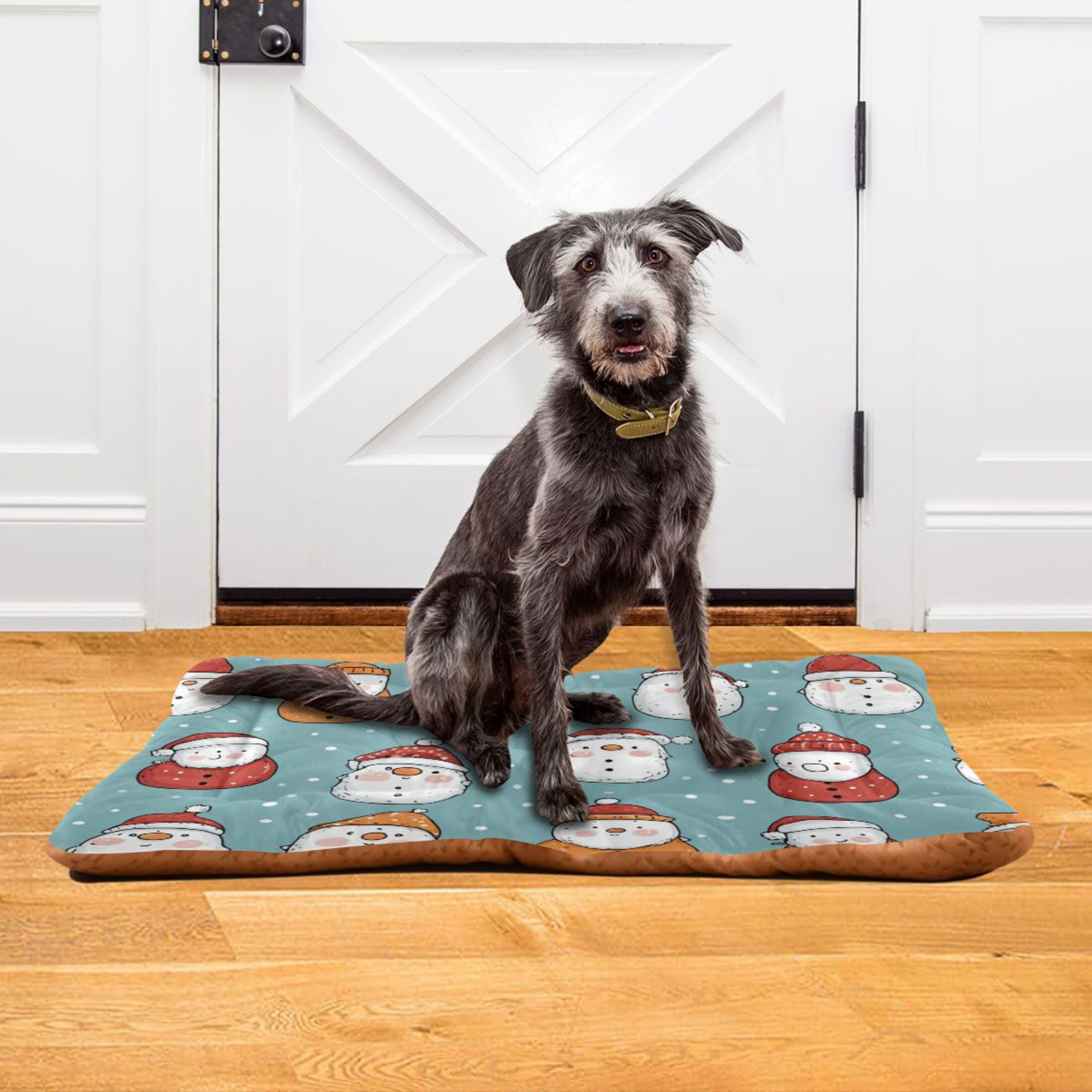 Cozy Mat Pet Bed Indoor Outdoor Warm Soft For Cat Dog Puppy(S/M) Snowmen Wearing Red and Orange Hats