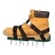 thumbnail image 1 of Aireador de césped,zapatos de aireador de césped espiga resistente para césped,zapatos aireadores de césped de 3 pulgadas con 8 correas ajustables,aireador zapatos césped jardín, 1 of 9