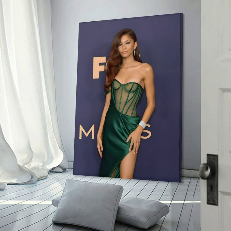 Zendaya Sexy Actress Swimwear Art Poster Canvas Poster Wall Art Picture  Prints Hanging Photo Gift Decor Home Posters Artworks 24x36inch(60x90cm) -  Walmart.com