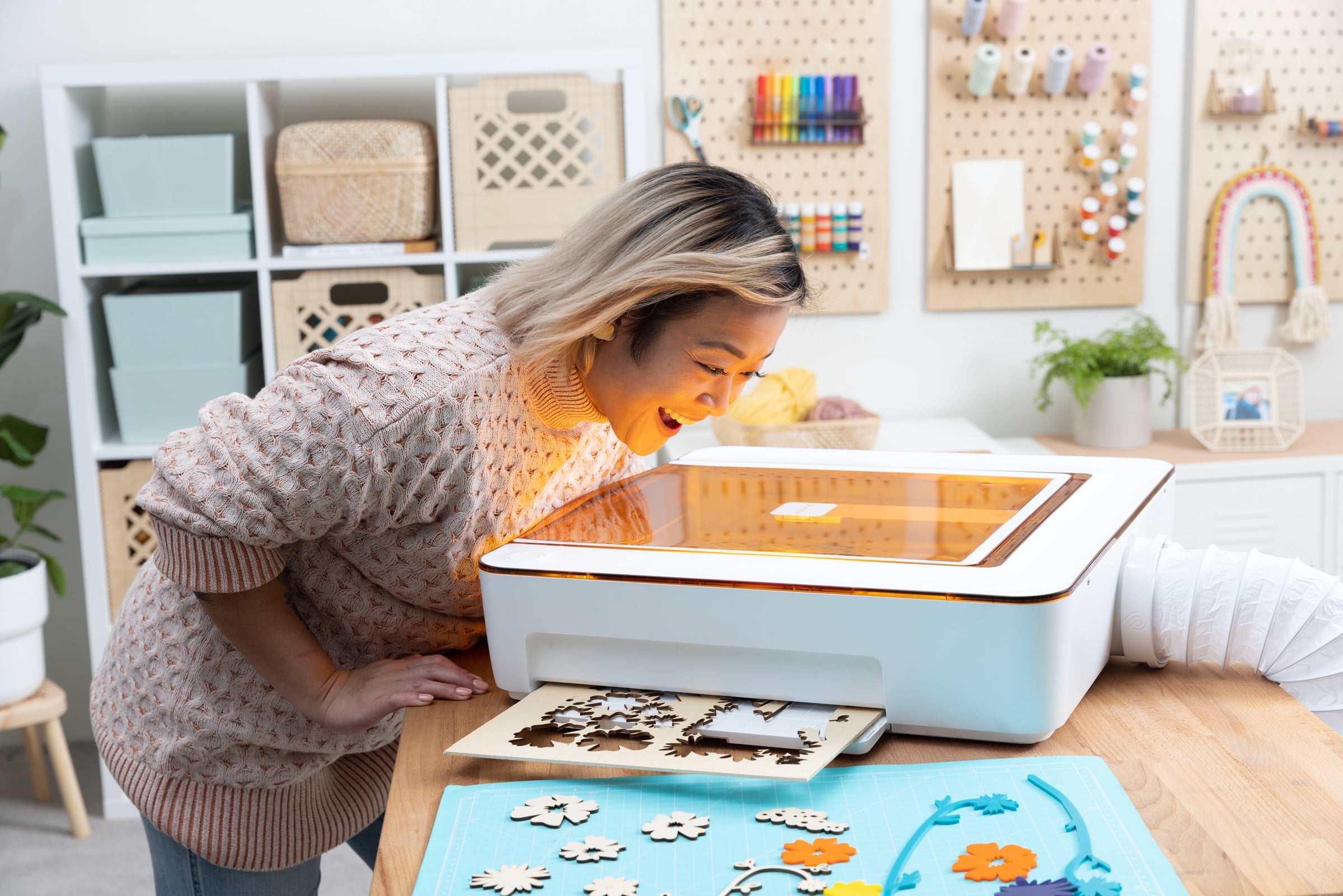 Glowforge Aura 3D Printer Craft Laser Engraver and Cutter Machine, Compatible with Mac & PC, Works with Wood, Acrylic, Metal, Leather