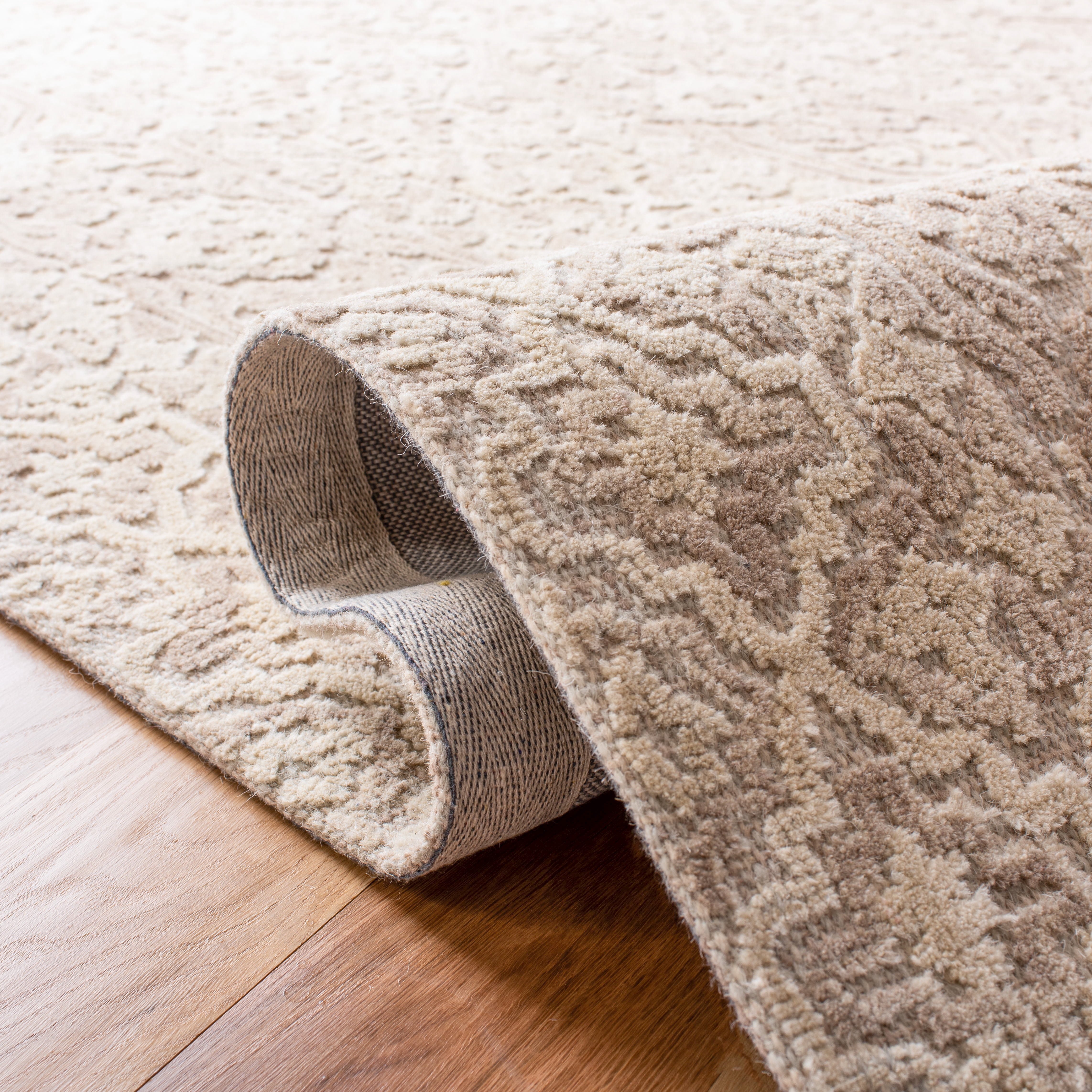 SAFAVIEH Abstract Spencer Distressed Wool Area Rug, Beige/Light Brown, 9' x 12'