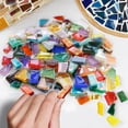 thumbnail image 1 of Sobre el peso de 1 kg de fragmentos de mosaico, piezas de esquina de formas irregulares hechas a mano, partículas de vidrio de colores mezclados, 1 of 4