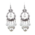 thumbnail image 1 of 1 par de pendientes colgantes bncos para bodas de aniversario Zulema Pendientes, 1 of 5