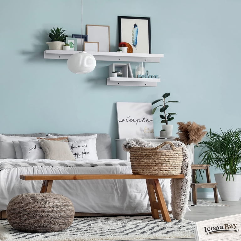 Icona Bay Floating Shelves, White Set of 3 Mixed Sizes photo 2