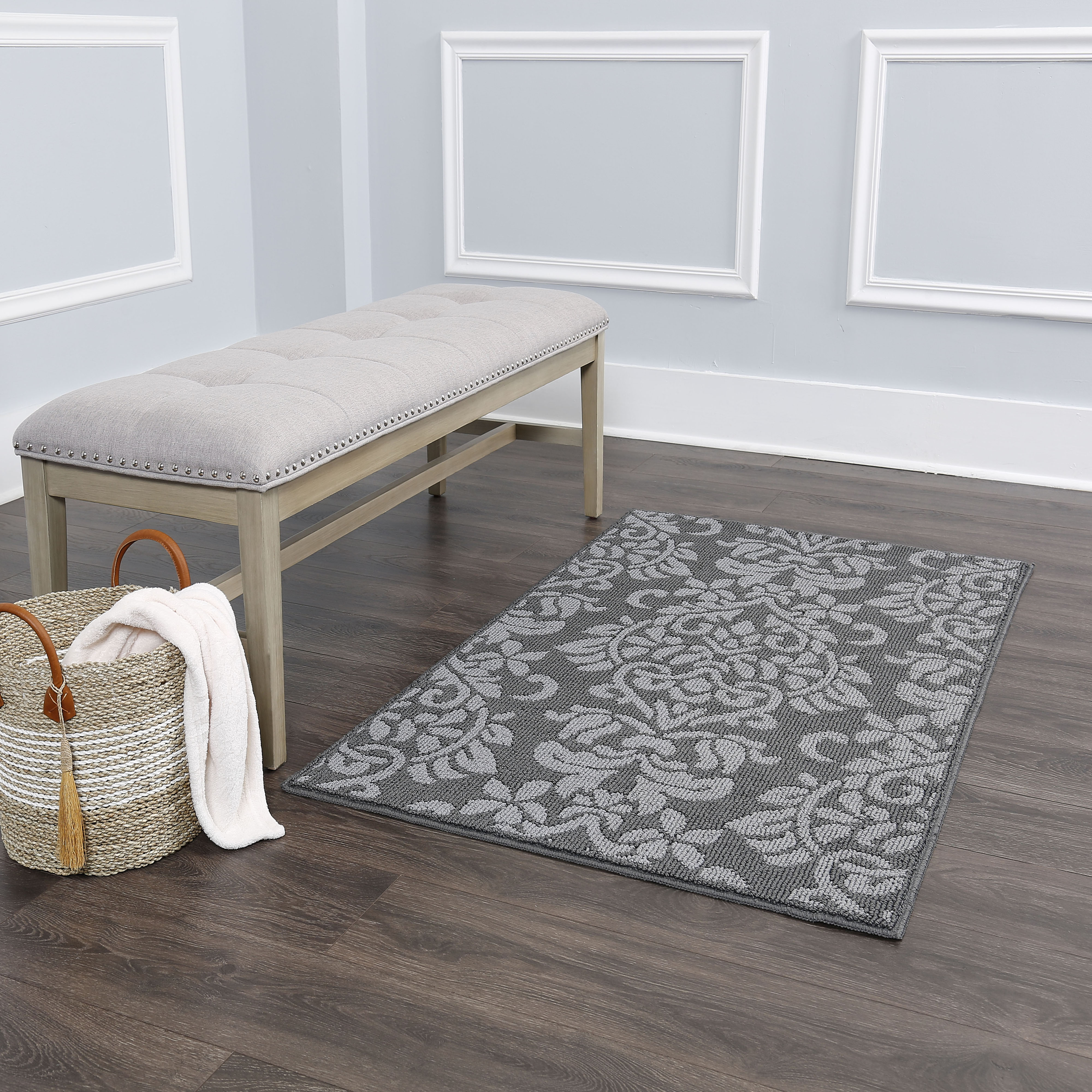 Nicole Miller New York Indoor Rectangle Scroll Traditional Area Rug, Dark Gray Light Gray, 26" x 45"