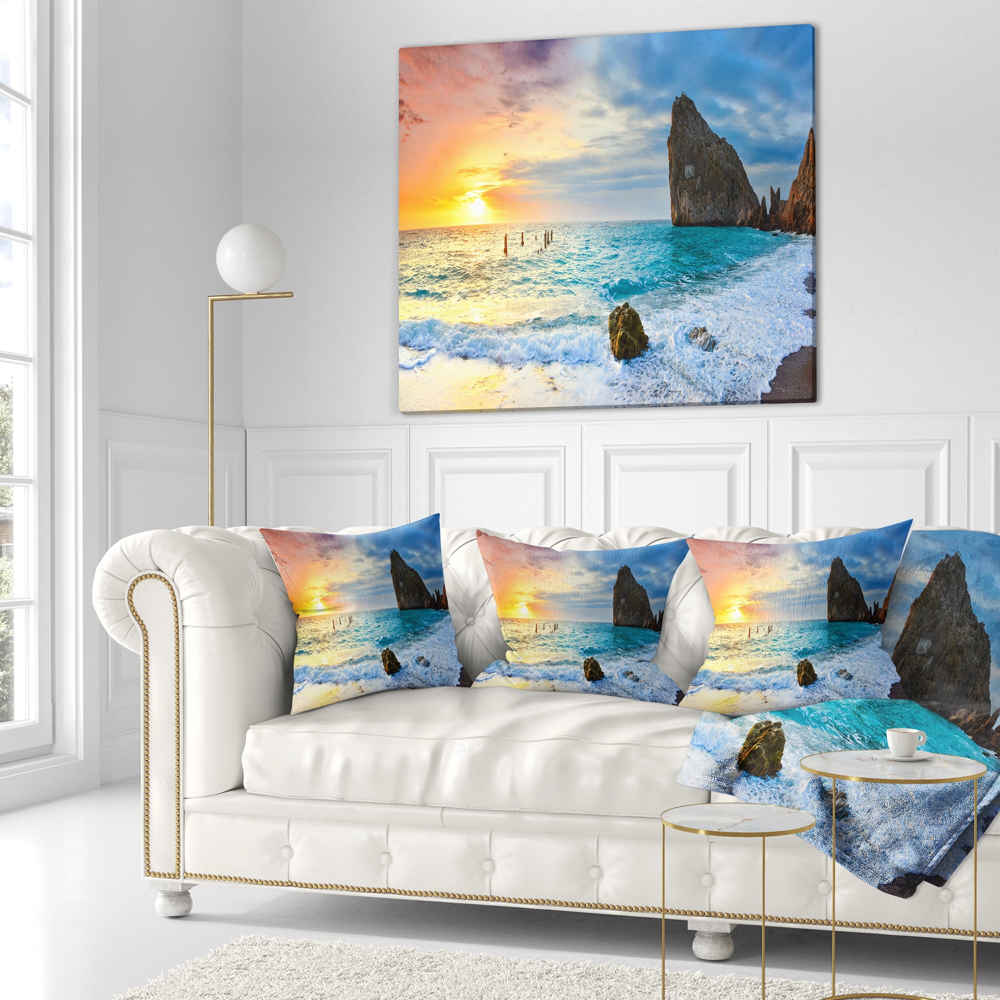 Designart Vibrant Morning Sea with Yellow Sun - Seascape Throw Pillow - 16x16