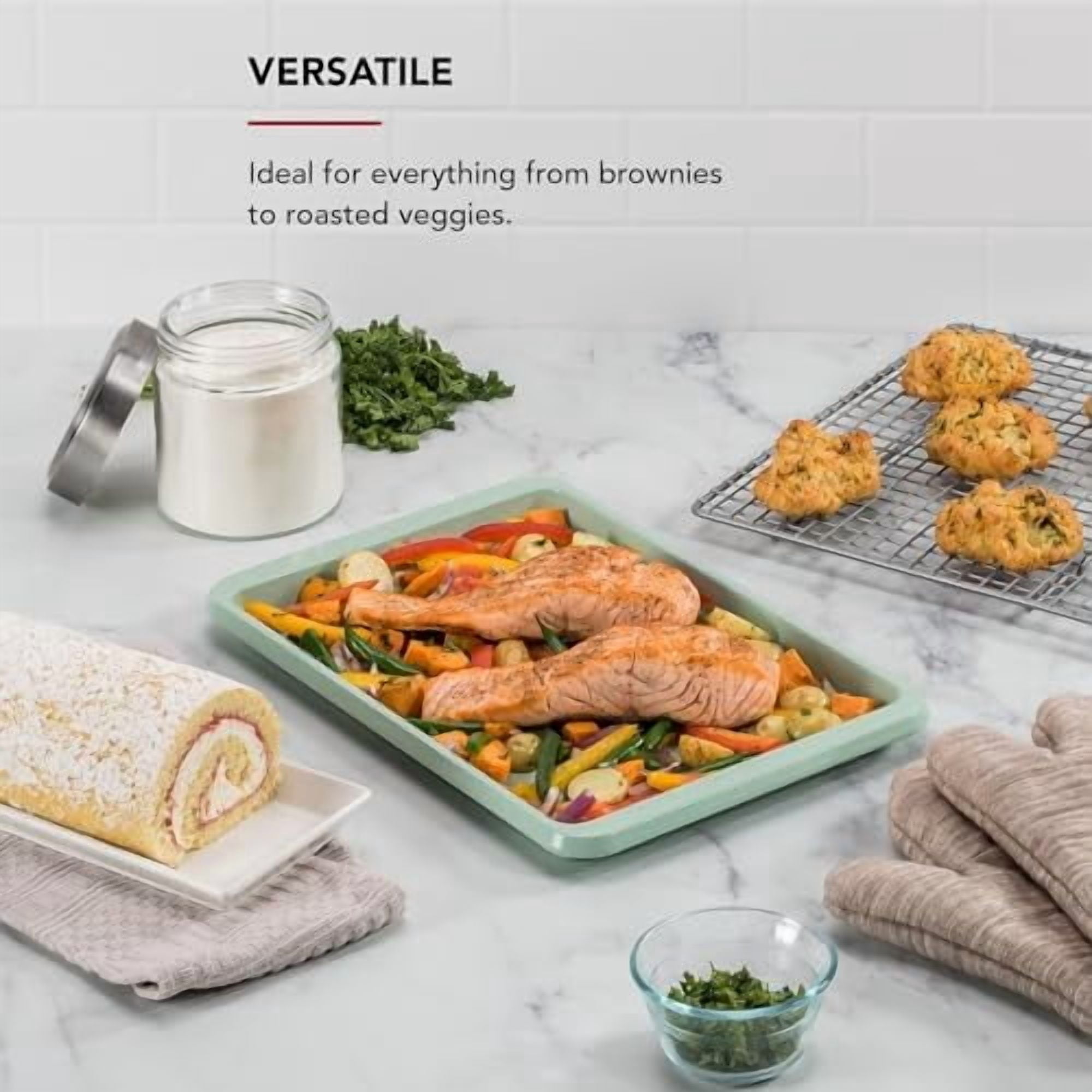 9x13in Nonstick Aluminized Steel Baking Sheet, Pistachio