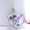 thumbnail image 2 of Collar de flores moradas prensadas en seco con forma de corazón, colgante de cristal redondo, 2 of 5