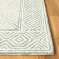 thumbnail image 3 of SAFAVIEH Roslyn Kagan Abstract Area Rug, Green/Blue, 6' x 9', 3 of 7