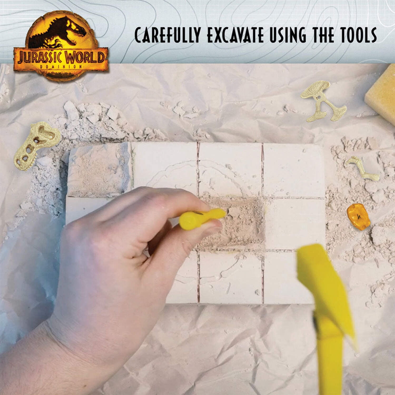 Jurassic World: Dominion Dinosaur Dig - Blue, T. Rex, and Amber (Other)