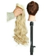 thumbnail image 3 of Perruque Bouclée pour Femme Queue de Cheval avec Pince Griffe Extension de Cheveux Ondulés de 22 Pouces de Long Perruques en Fibre Synthétique Résistantes à la Chaleur Prise Forte et Fixation Sécurisée, 3 of 7
