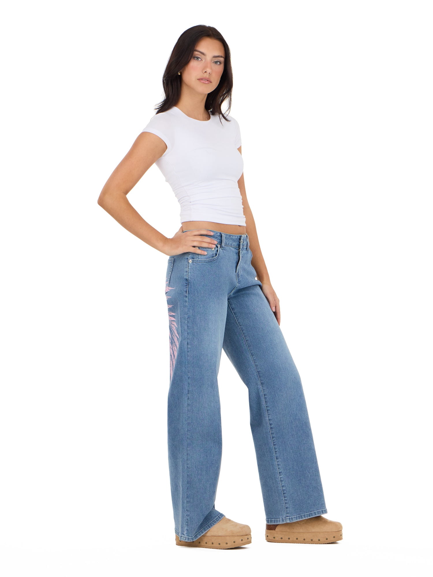 Forever 21 Women's Low Waist Wide Leg Denim Pants with Screen Print, Relaxed Fit Baggy Jeans, Vintage Wash Casual Streetwear, Blue, 00-4X